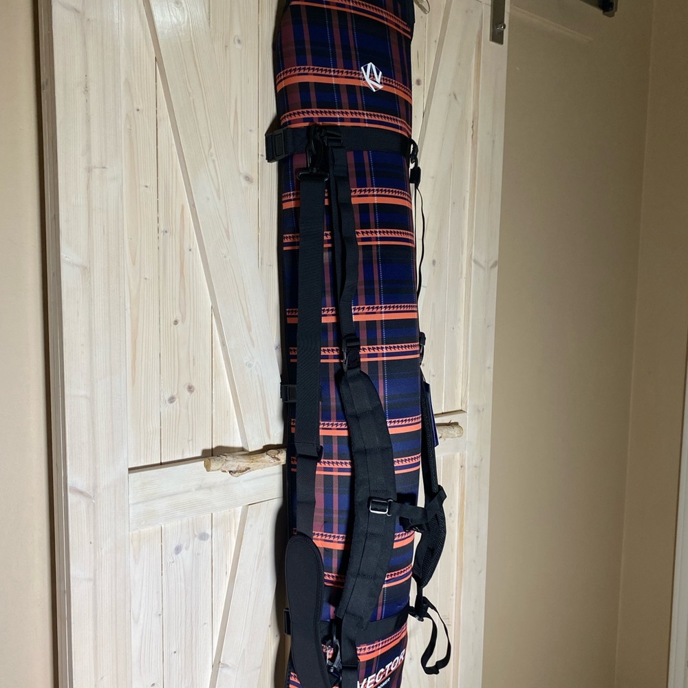 new! waterproof snowboard carrying coverlet B&W Lattice or Fire Plaid neoprene - Picture 13 of 16